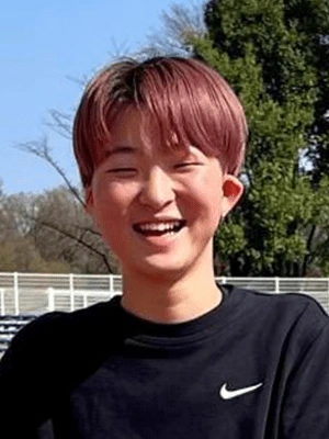 吉田 彩乃